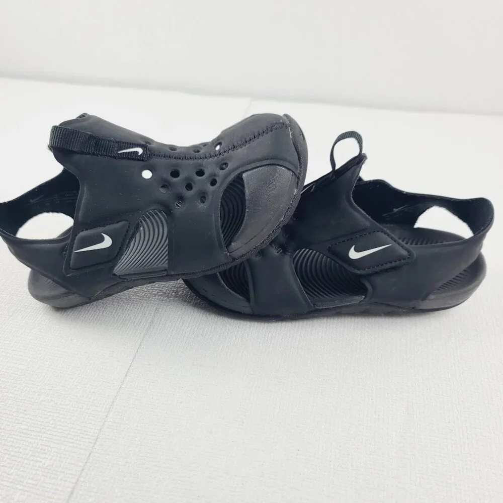 Nike Younger Boy's Black White Sunray Protect 2 Sport Sandals Size 11C